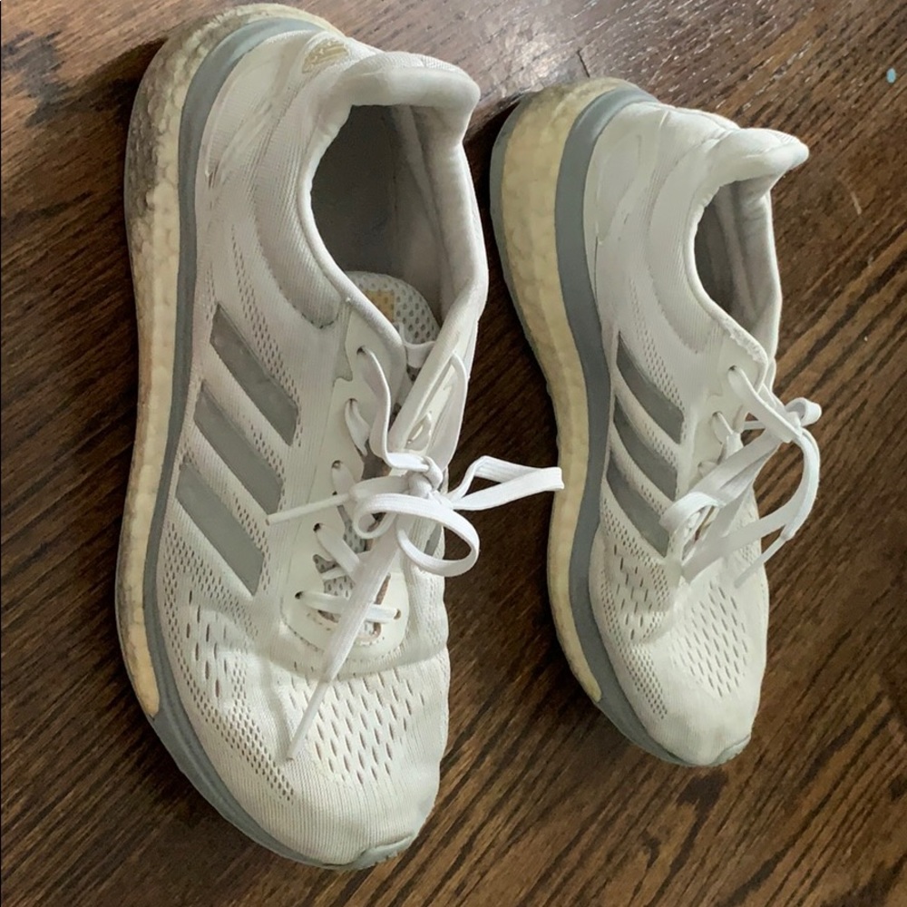 white track shoes